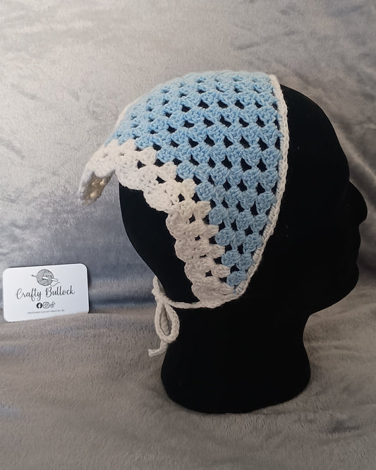 L - Baby blue bandana with white boarder