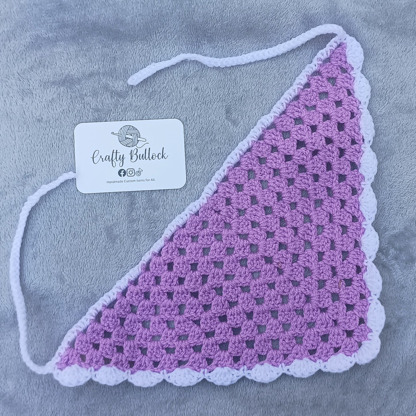M - Lavender and white bandana