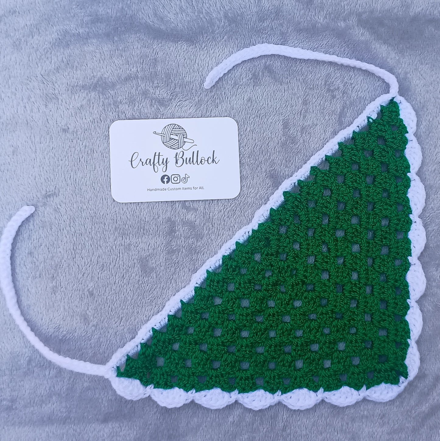 S - Forest green and white bandana