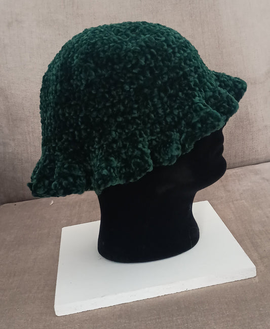 Dark green velvet bucket hat