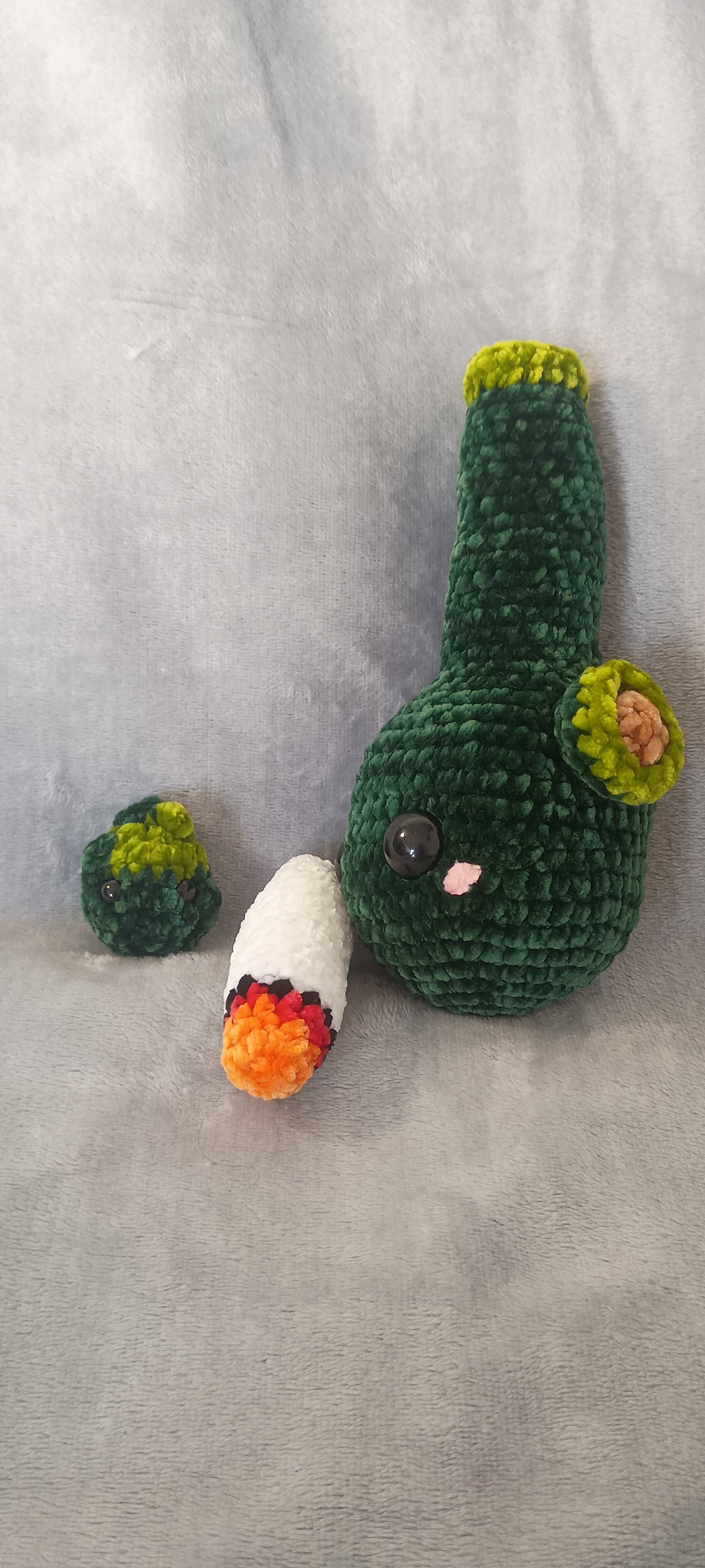18+ smoking plushie set
