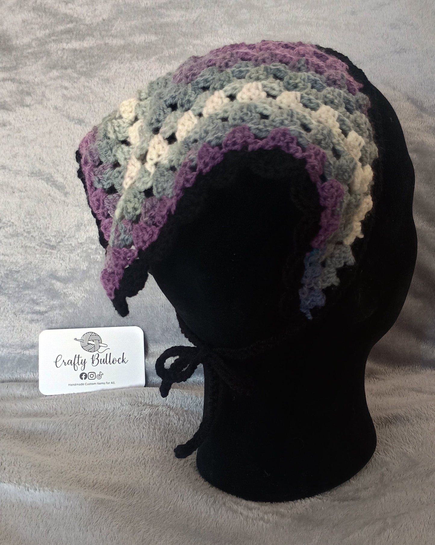 L - Purple white and grey ombre bandana with black boarder